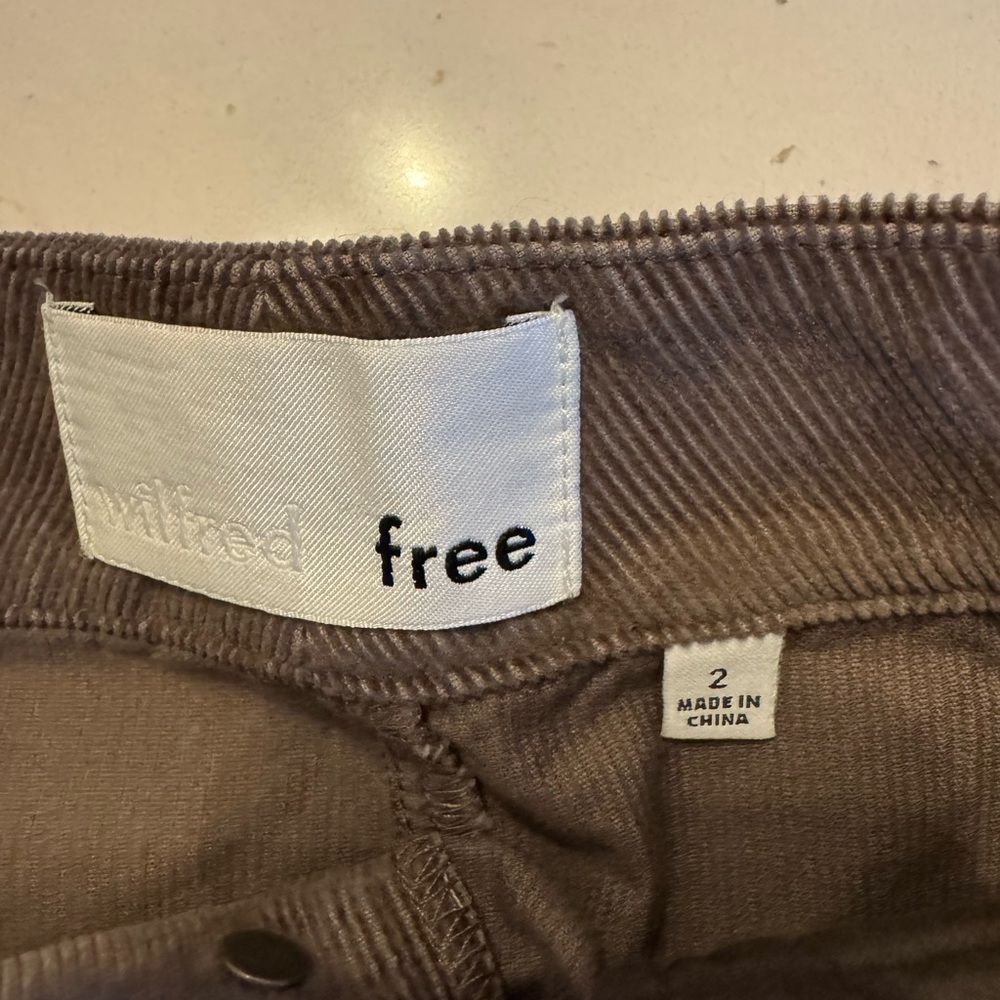 Aritzia Wilfred Free Corduroy Button-Front Mini Skirt - Brown Women’s 2 - Picture 3 of 3